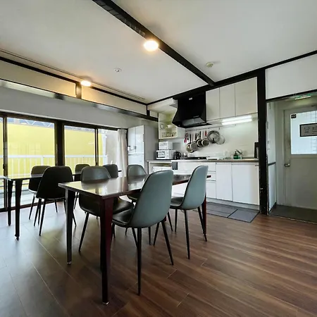 Nomad Hostel East-2